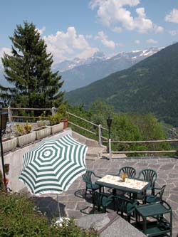 Vue depuis la terrasse de l'appartement du premier �tage du chalet la Chaumi�re